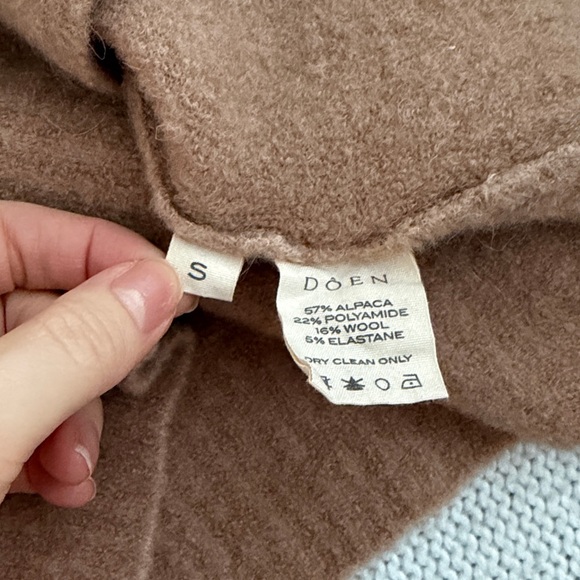 Doen Brown Ruffle Sweater - Picture 6 of 7